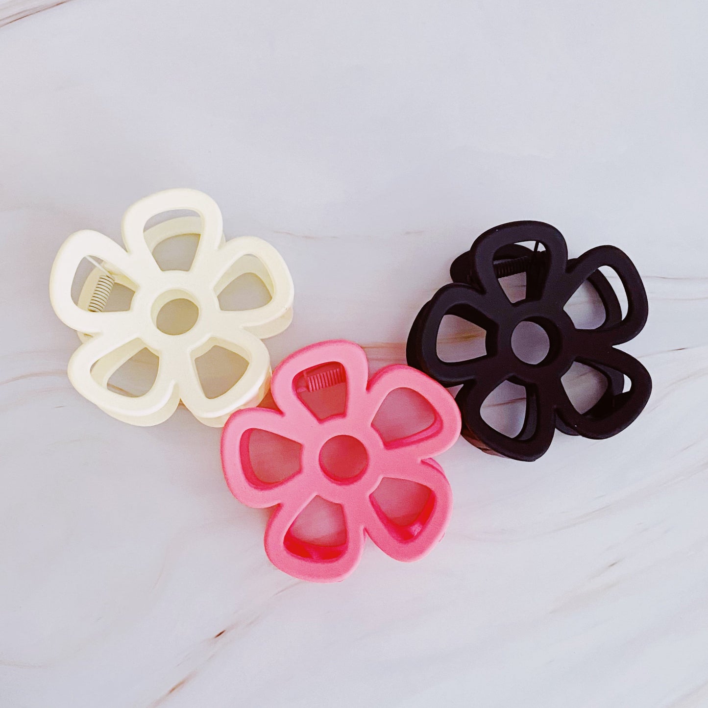 Anemone Flower Hair Claw Set of 3